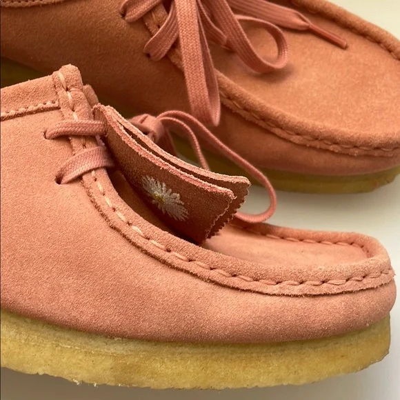 WALLABEE CLARKS ORIGINALS BLUSH PINK SUEDE SHOES - Picture 12 of 12